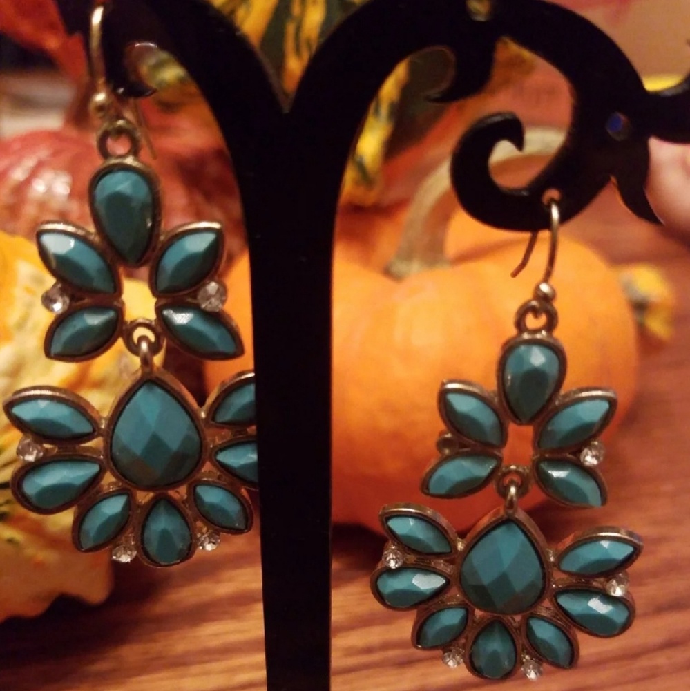 🌞Laila rowe earrings